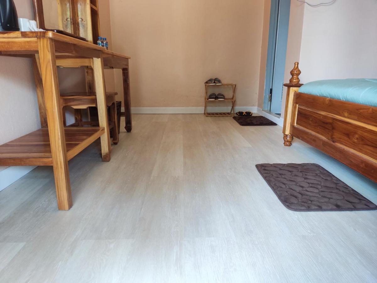 Erawan Guesthouse 빡세 외부 사진