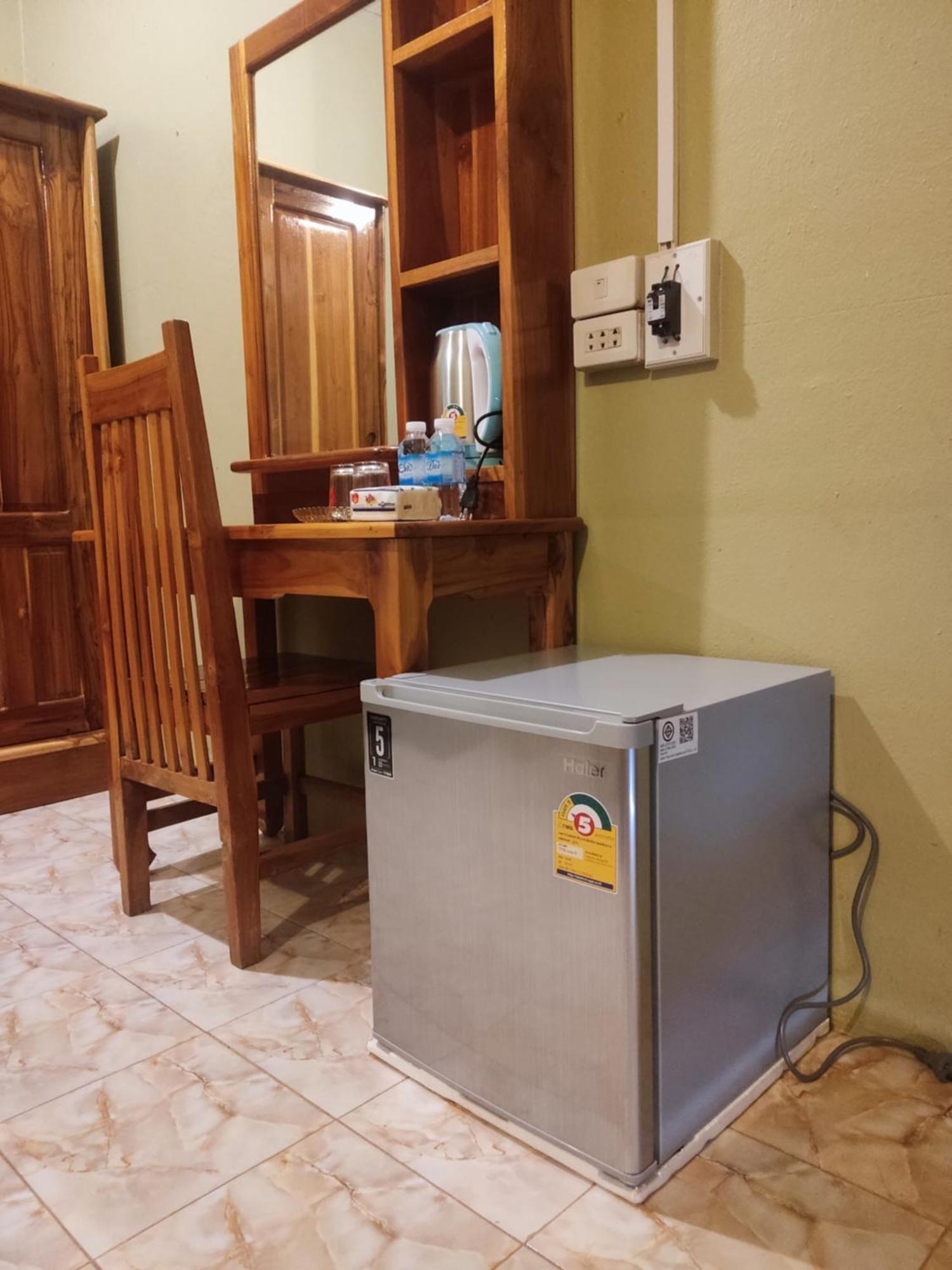 Erawan Guesthouse 빡세 외부 사진