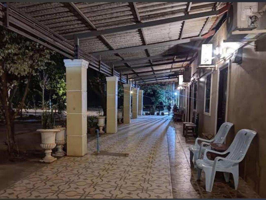 Erawan Guesthouse 빡세 외부 사진