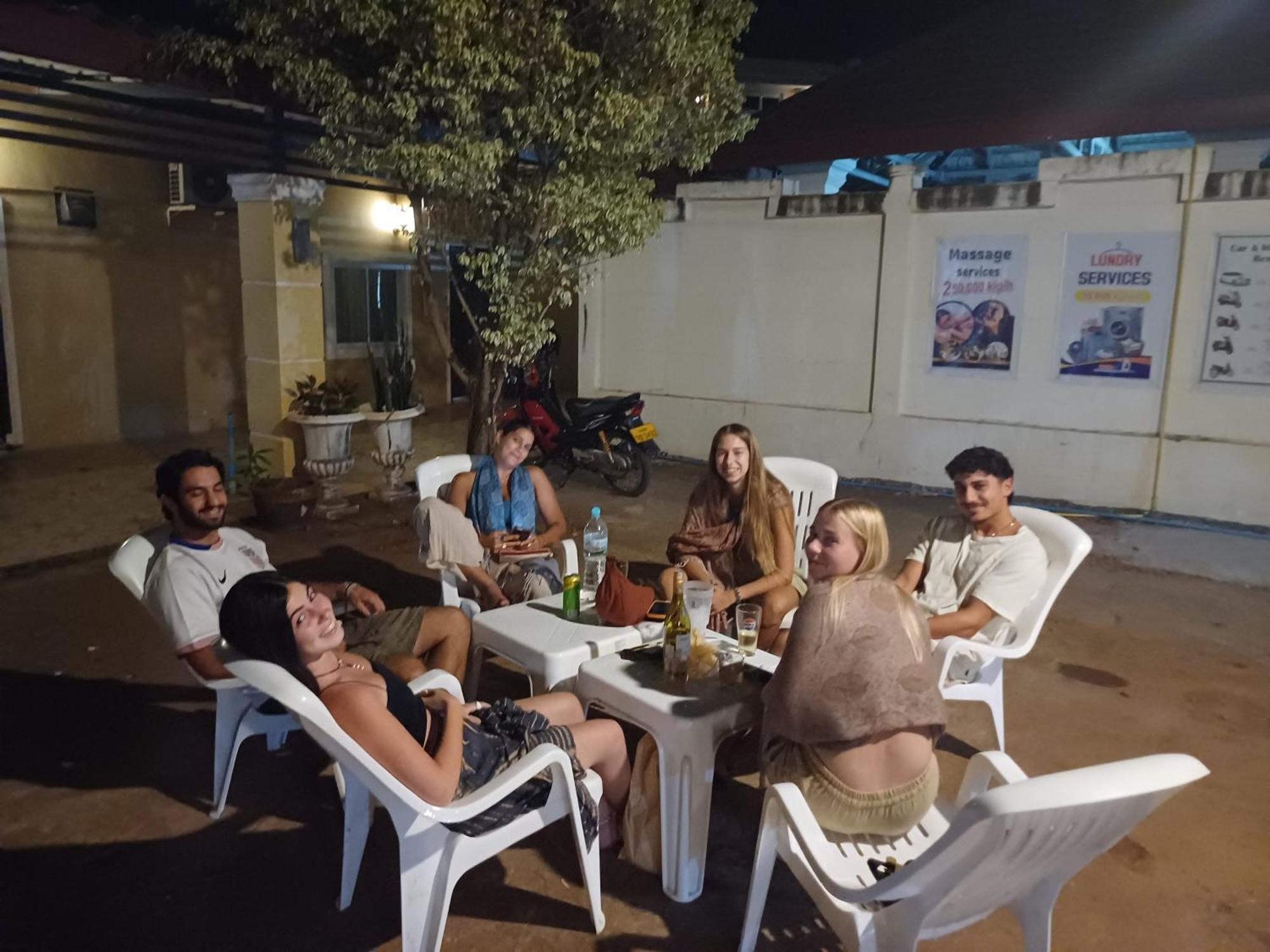 Erawan Guesthouse 빡세 외부 사진