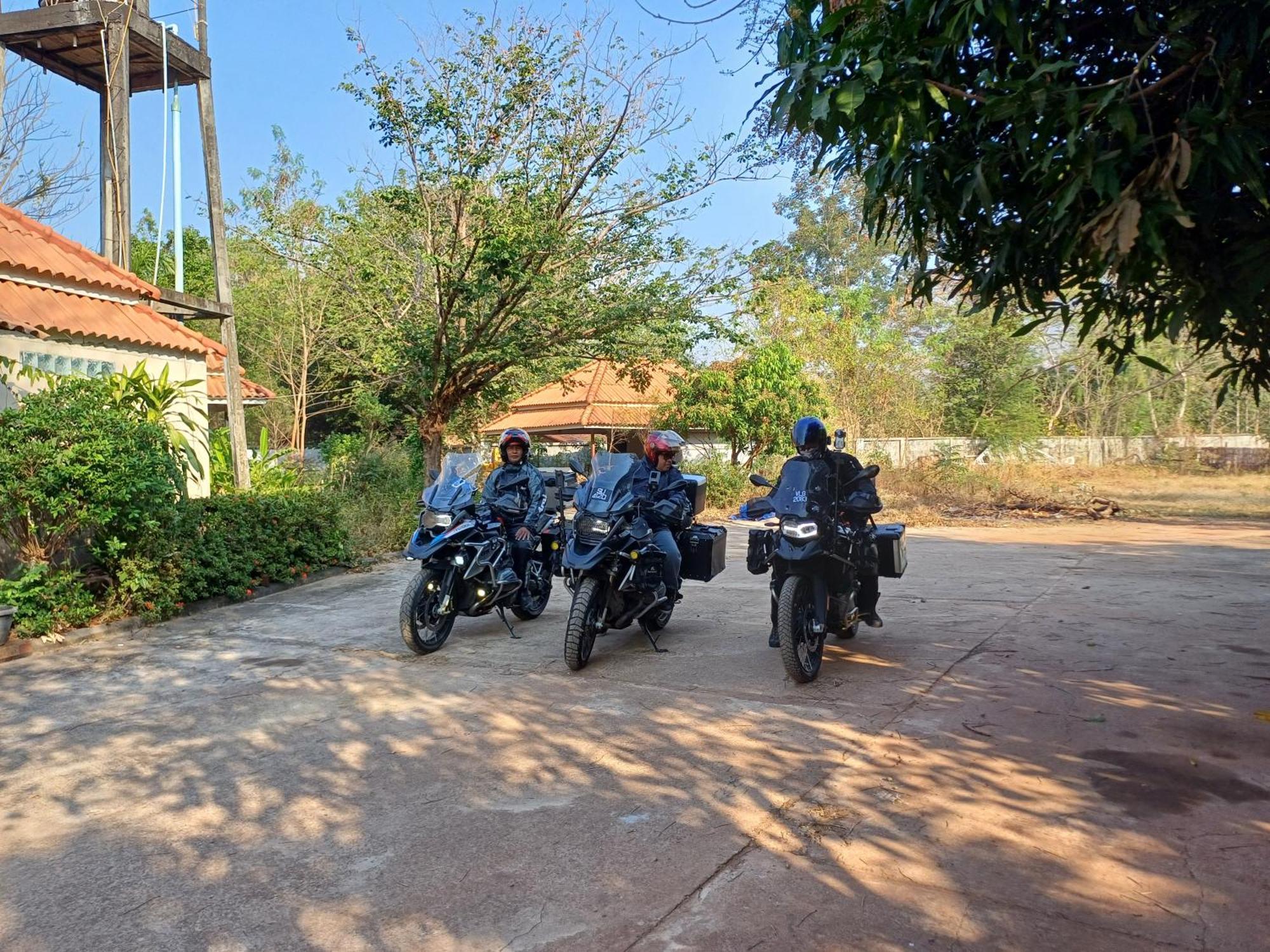 Erawan Guesthouse 빡세 외부 사진